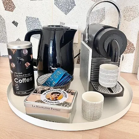 Gabriel Centre Depart Ferry Toulon