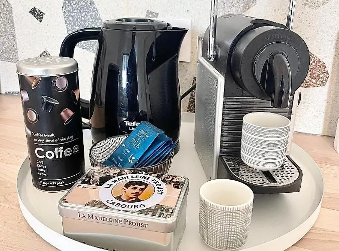 Gabriel Centre Depart Ferry Toulon