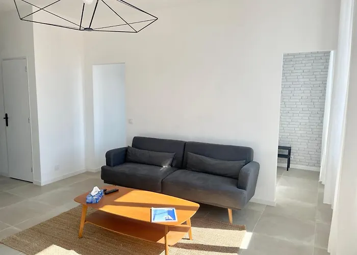 Gabriel Centre Depart Ferry Apartamento